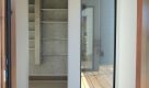 新潟の建売住宅tooneHOUSE（トーンハウス）玄関のシューズクロークと鏡